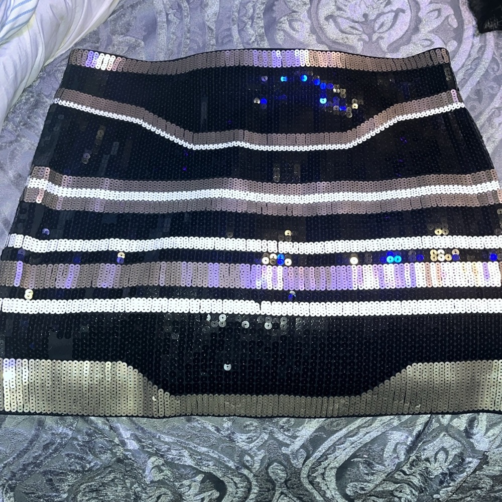 #129(M)Unique Vintage Express Sequence Skirt, can’t find another like this one!